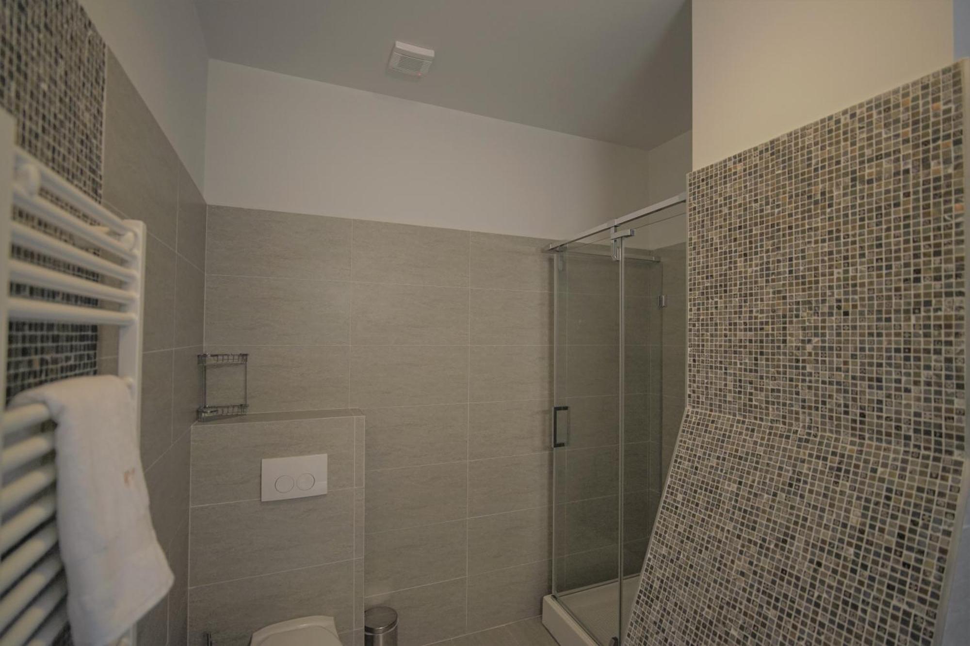 La Curtea Domneasca Hotel Piatra Neamţ Kamer foto